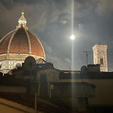 Appartamento Duomo ฟลอเรนซ์ ภายนอก รูปภาพ