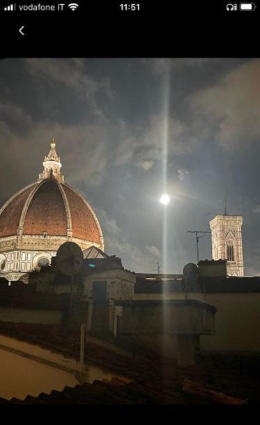 Appartamento Duomo ฟลอเรนซ์ ภายนอก รูปภาพ