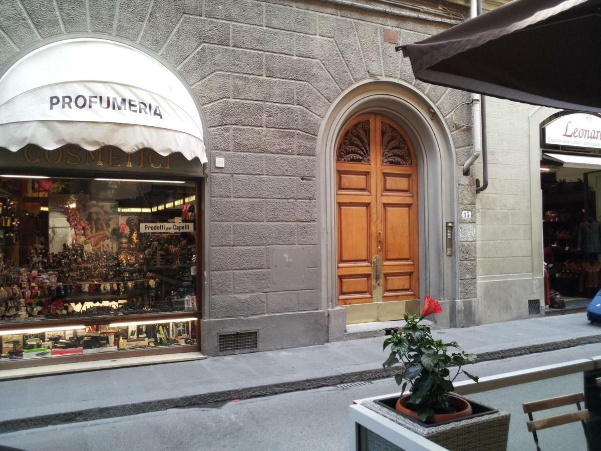 Appartamento Duomo ฟลอเรนซ์ ภายนอก รูปภาพ